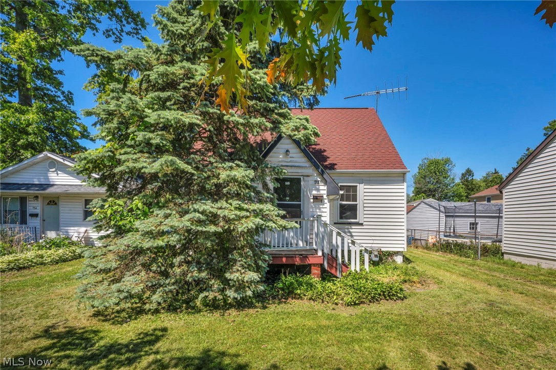 718 E 343rd Street Eastlake OH 44095