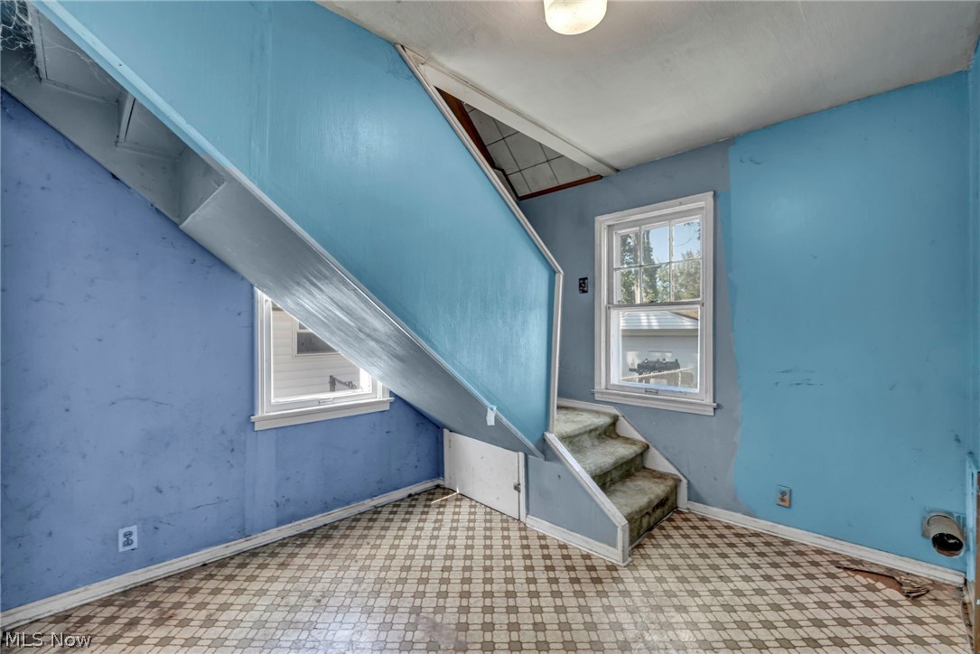 718 E 343rd Street Eastlake OH 44095