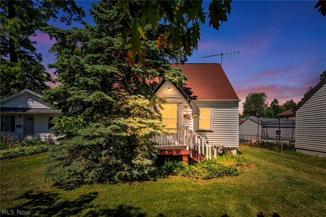 718 E 343rd Street Eastlake OH 44095