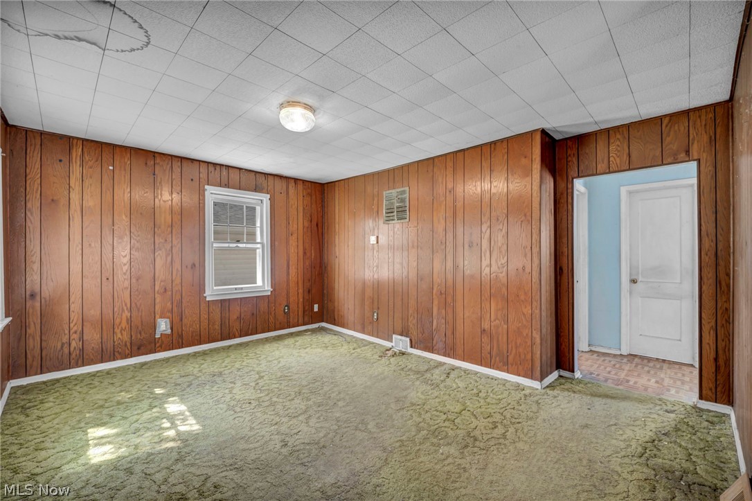 718 E 343rd Street Eastlake OH 44095