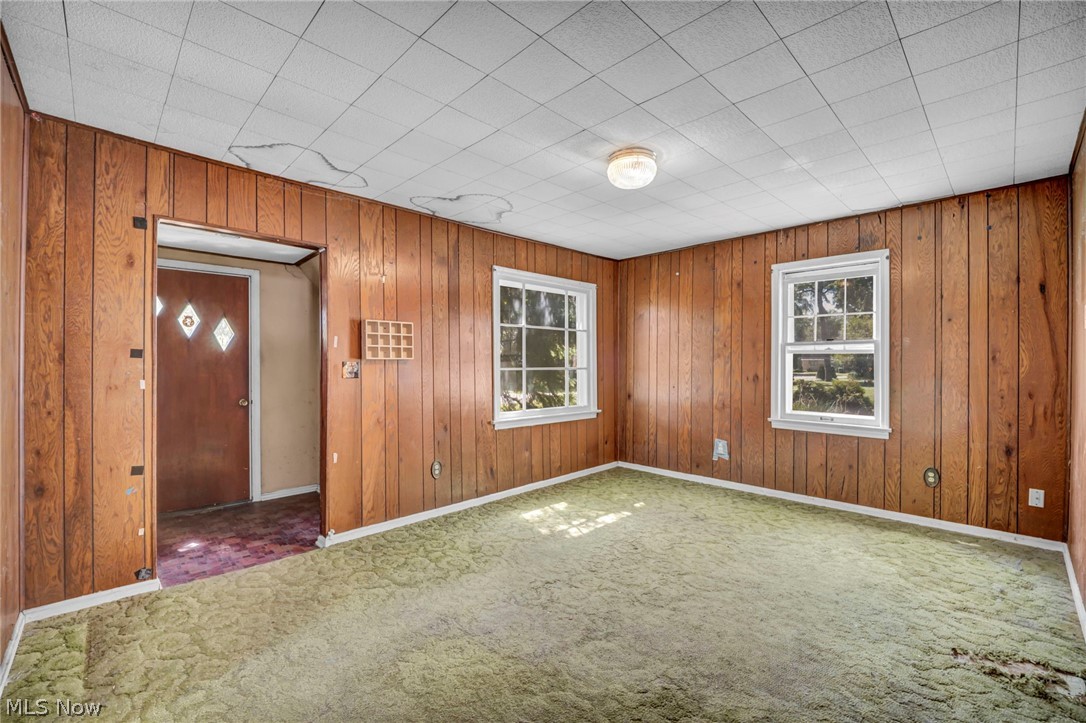 718 E 343rd Street Eastlake OH 44095