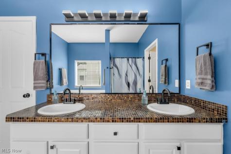 35991 Ithaca Drive Avon OH 44011