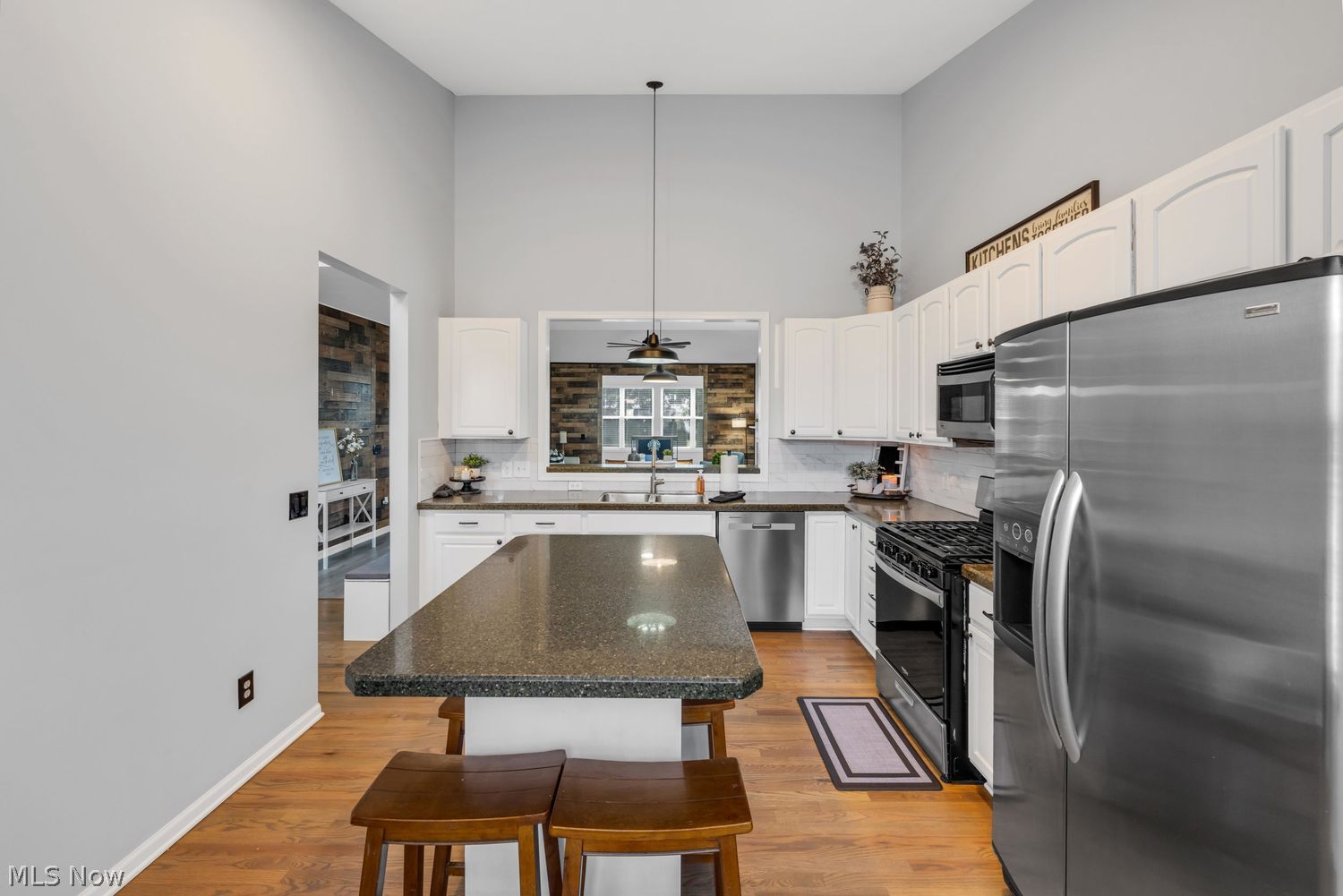 35991 Ithaca Drive Avon OH 44011