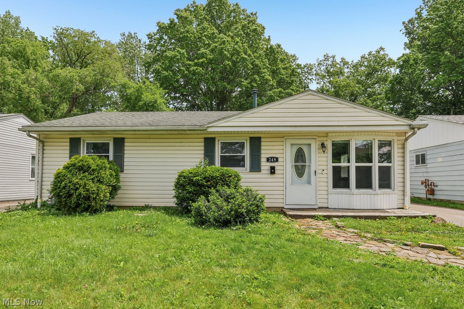 249 Erieview Boulevard Sheffield Lake OH 44054
