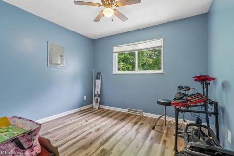 249 Erieview Boulevard Sheffield Lake OH 44054