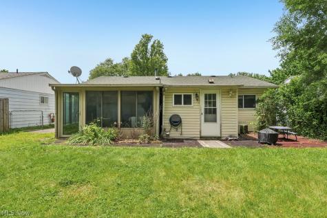 249 Erieview Boulevard Sheffield Lake OH 44054