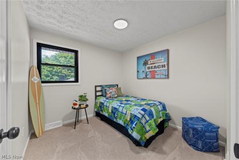 11210 Billingham Avenue NW Uniontown OH 44685