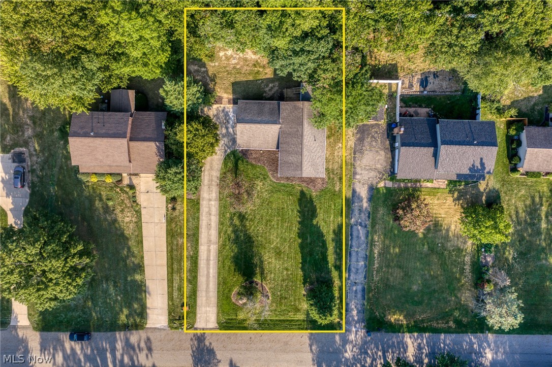 11210 Billingham Avenue NW Uniontown OH 44685