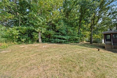 11210 Billingham Avenue NW Uniontown OH 44685