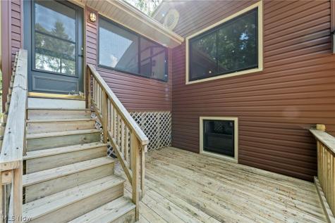 11210 Billingham Avenue NW Uniontown OH 44685