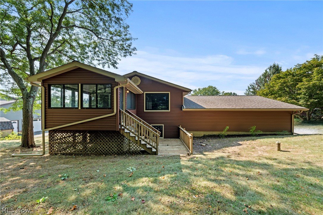 11210 Billingham Avenue NW Uniontown OH 44685