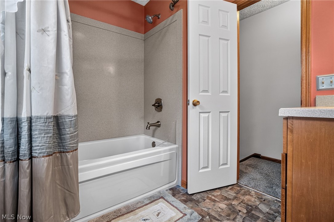 6601 Vrooman Road Painesville OH 44077