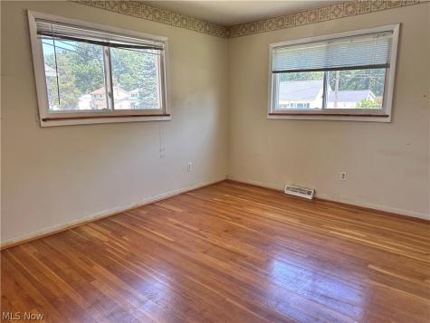 704 Robin Drive Eastlake OH 44095