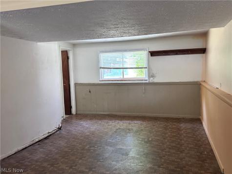 704 Robin Drive Eastlake OH 44095