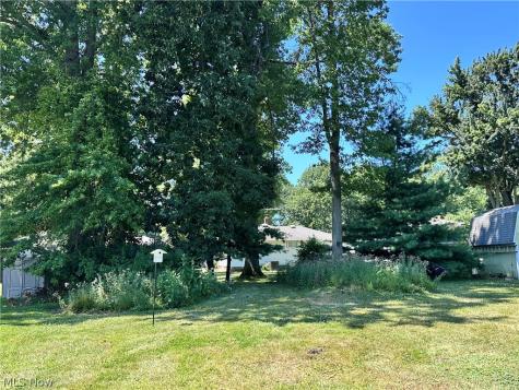 704 Robin Drive Eastlake OH 44095