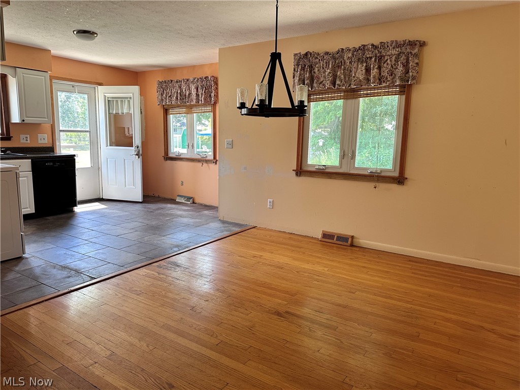 704 Robin Drive Eastlake OH 44095