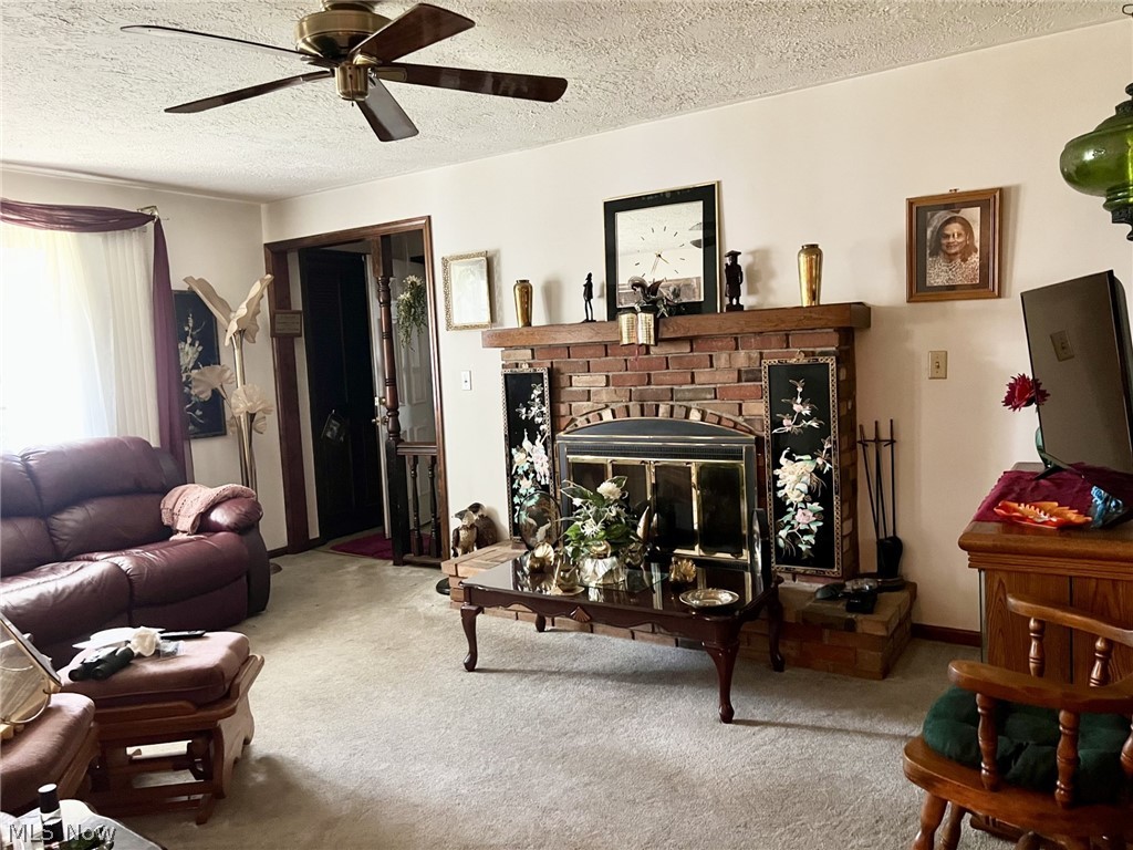 5721 Wiclif Street NE Canton OH 44721