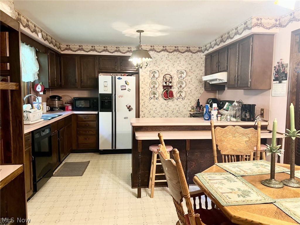 5721 Wiclif Street NE Canton OH 44721
