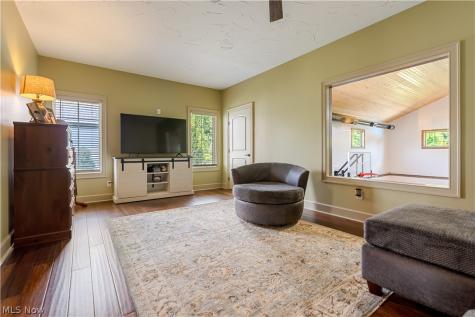 7912 Greenwich Boulevard NW Massillon OH 44646