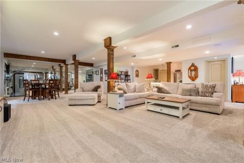 7912 Greenwich Boulevard NW Massillon OH 44646