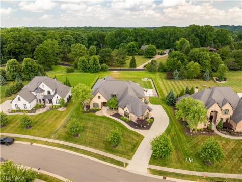 7912 Greenwich Boulevard NW Massillon OH 44646