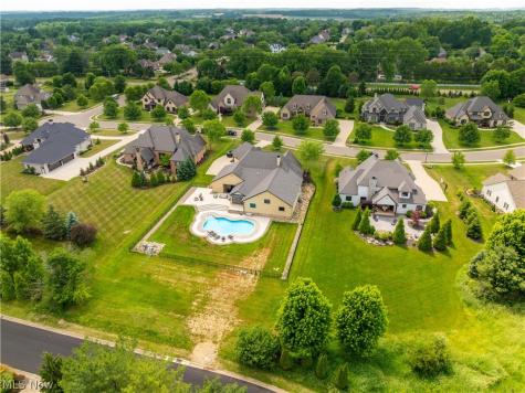 7912 Greenwich Boulevard NW Massillon OH 44646