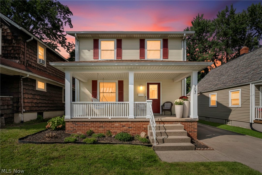 707 Kathron Avenue Cuyahoga Falls OH 44221