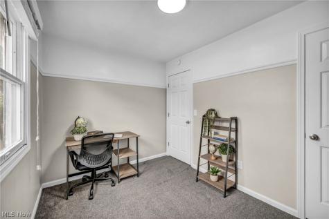 707 Kathron Avenue Cuyahoga Falls OH 44221