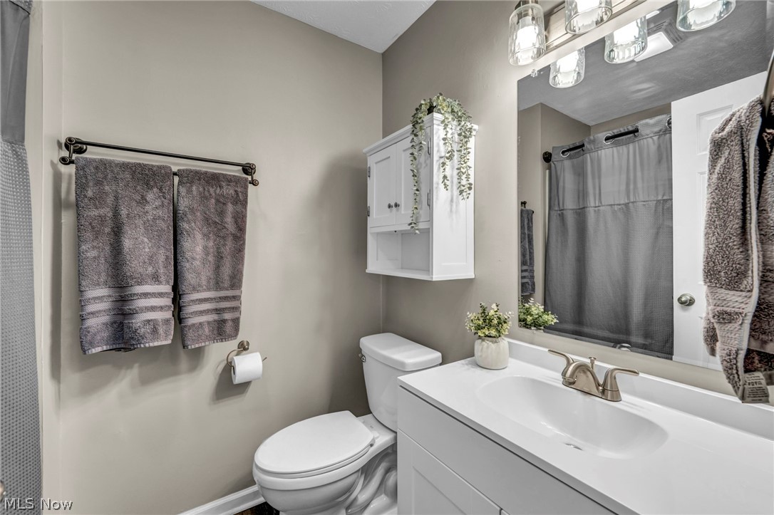 707 Kathron Avenue Cuyahoga Falls OH 44221
