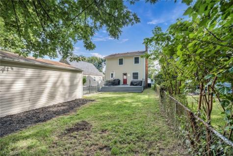 707 Kathron Avenue Cuyahoga Falls OH 44221