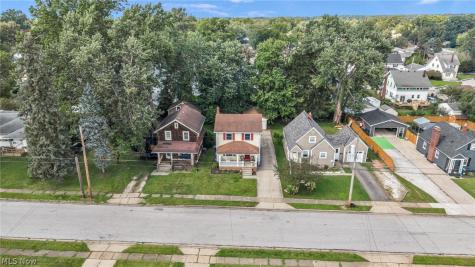 707 Kathron Avenue Cuyahoga Falls OH 44221