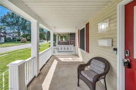 707 Kathron Avenue Cuyahoga Falls OH 44221