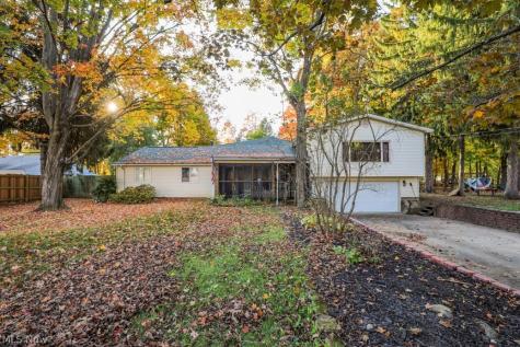 9297 Briar Drive Streetsboro OH 44241