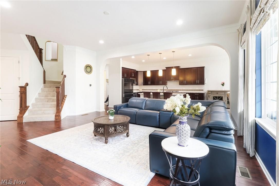9313 W Hampton Drive North Royalton OH 44133