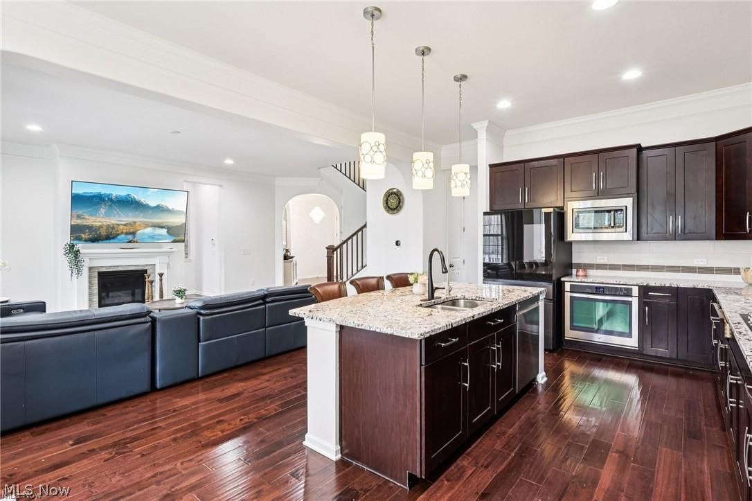9313 W Hampton Drive North Royalton OH 44133