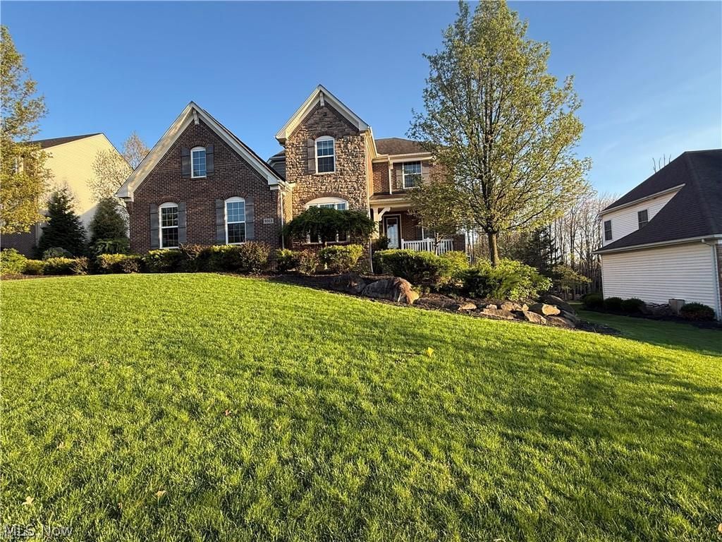 9313 W Hampton Drive North Royalton OH 44133