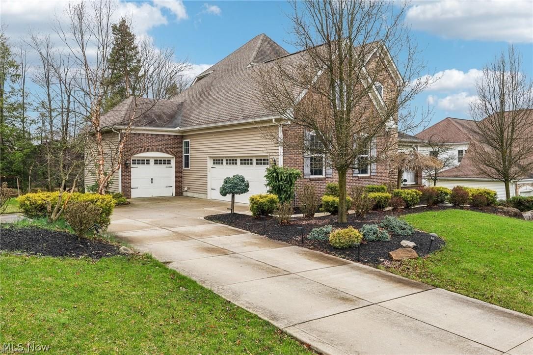 9313 W Hampton Drive North Royalton OH 44133