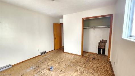 20051 Hillcrest Drive Euclid OH 44117