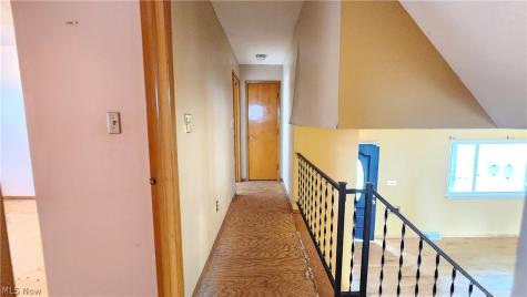 20051 Hillcrest Drive Euclid OH 44117