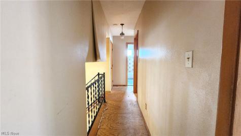 20051 Hillcrest Drive Euclid OH 44117