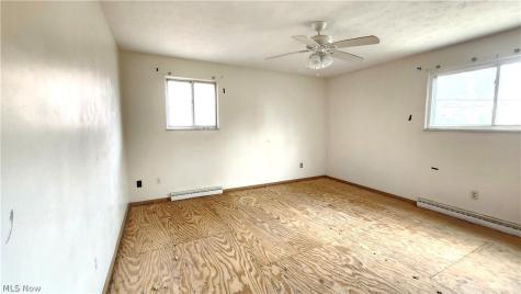 20051 Hillcrest Drive Euclid OH 44117