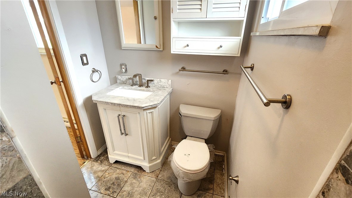 20051 Hillcrest Drive Euclid OH 44117