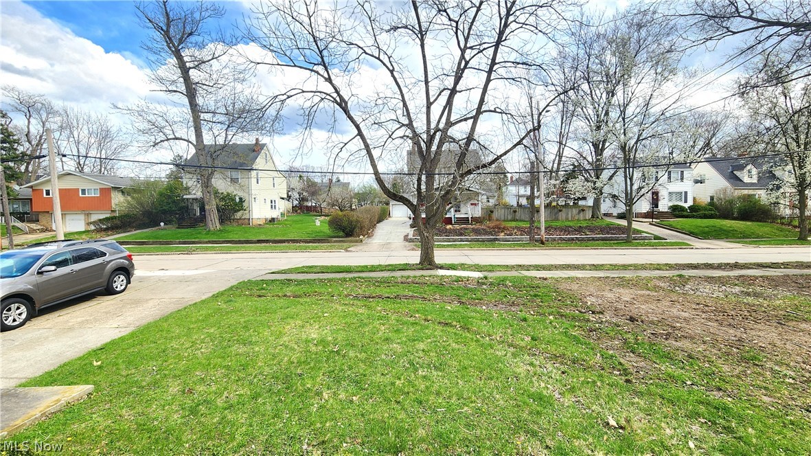 20051 Hillcrest Drive Euclid OH 44117