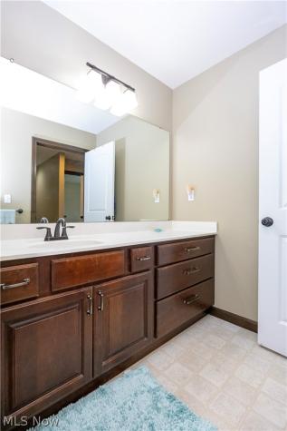 3947 Peabody Place Wooster OH 44691