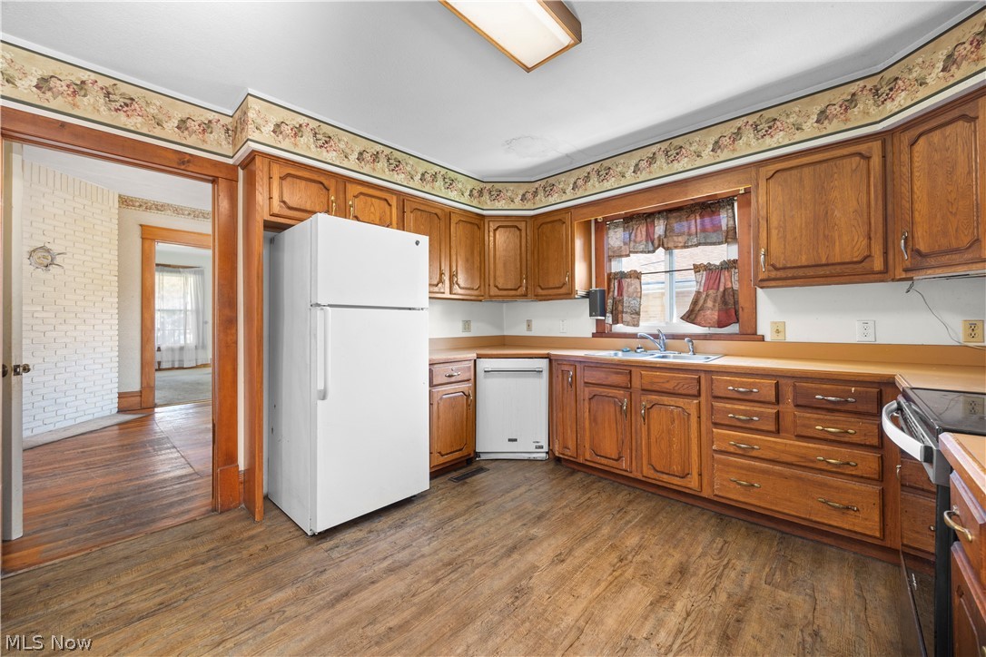 618 E Second Street Port Clinton OH 43452
