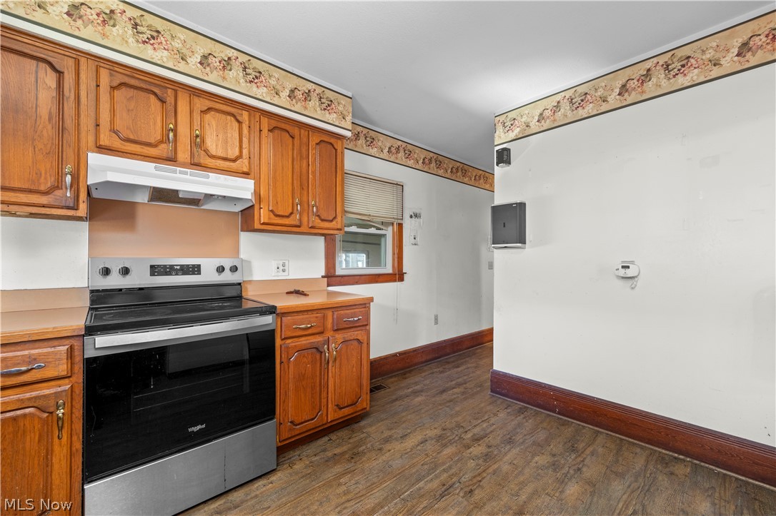 618 E Second Street Port Clinton OH 43452