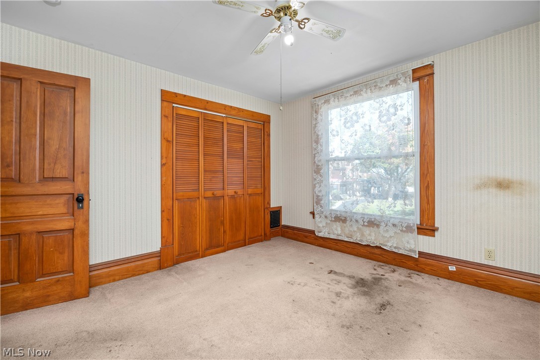 618 E Second Street Port Clinton OH 43452