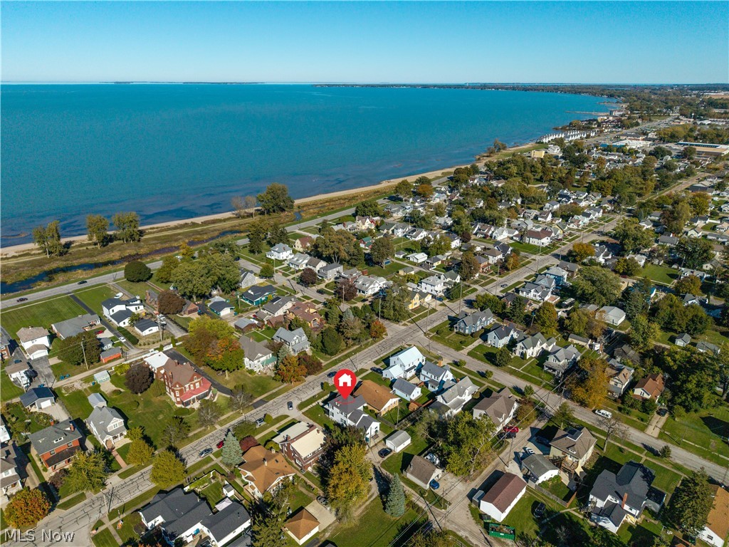 618 E Second Street Port Clinton OH 43452