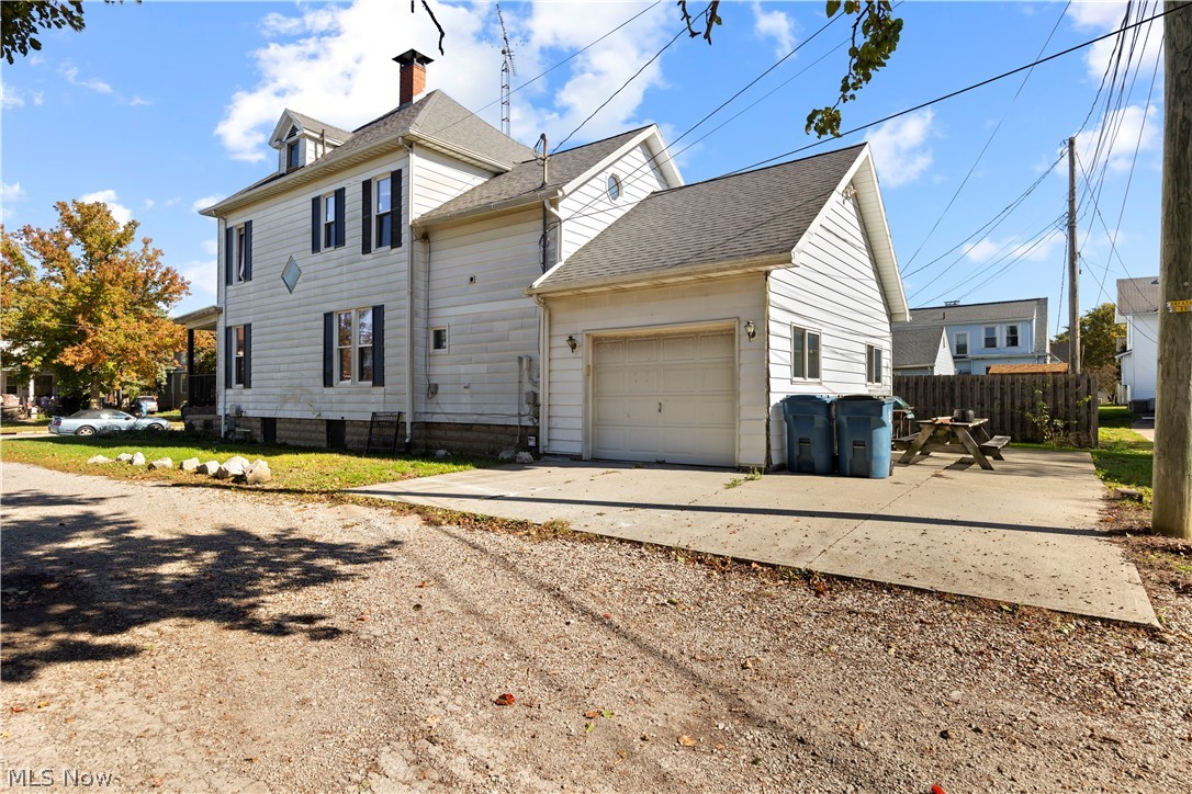 618 E Second Street Port Clinton OH 43452