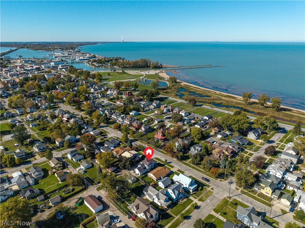 618 E Second Street Port Clinton OH 43452